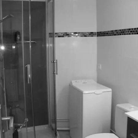 Perle Et Ecume A L Oceanic *